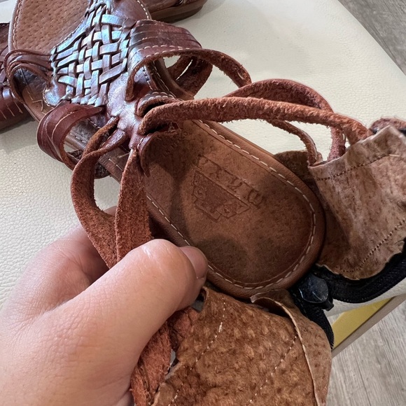MEXICAN leather huaraches ✨ - Picture 5 of 6